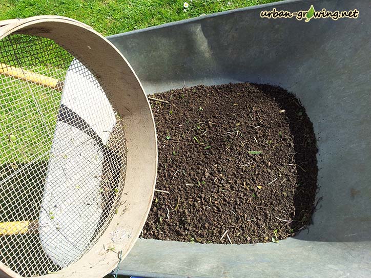 gesiebte Erde Gartentipps / Survival Tipps gesiebte Erde Gartentipps / Survival Tipps